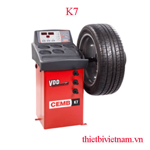 Máy cân bằng lốp xe du lịch Cemb K7
